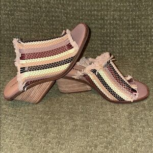 Lucky Brand women's Leyshia Open Toe High Heel Slide Heeled Shoes store display